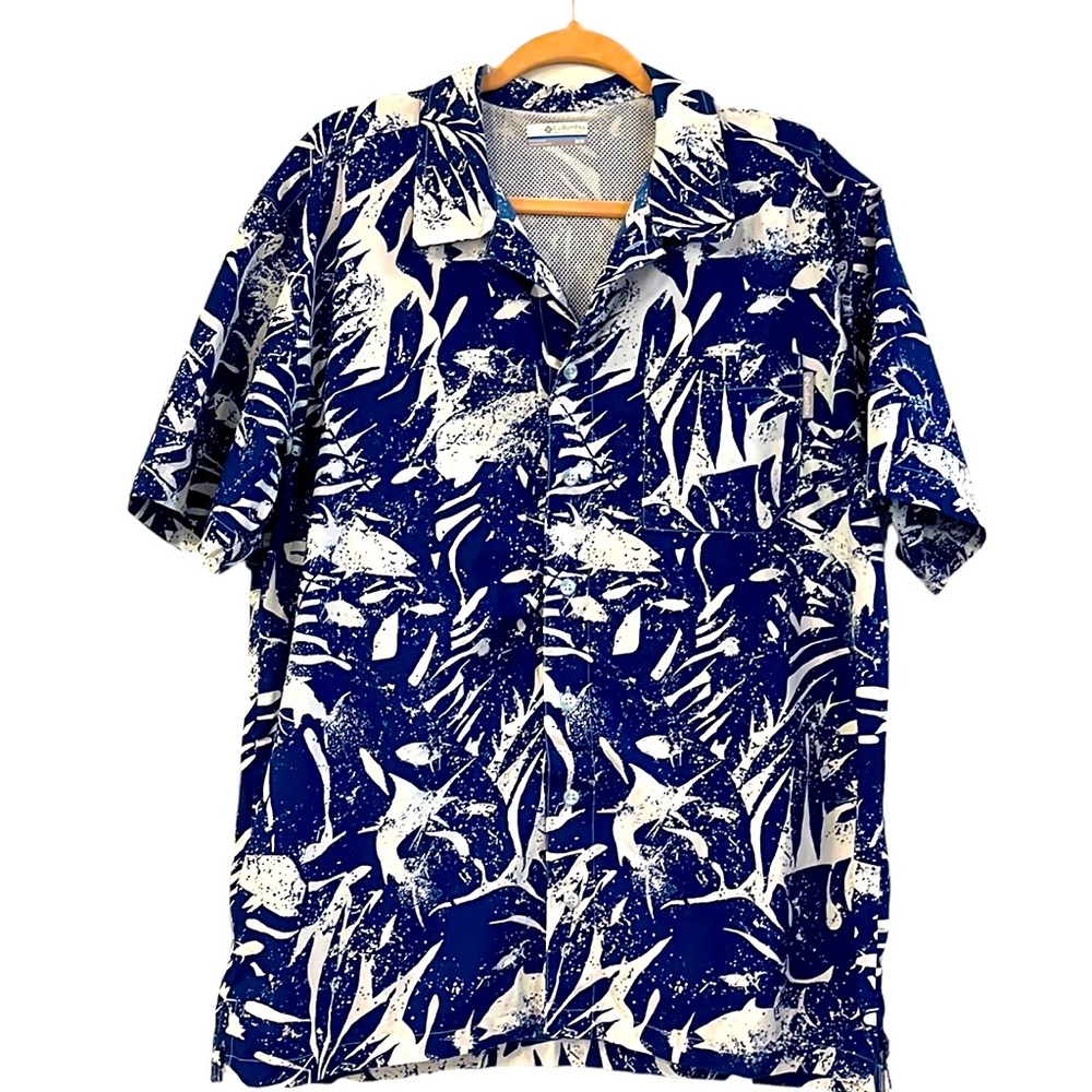 COLUMBIA PFG MENS SHORT SLEEVE BUTTON DOWN SHIRT BLUE ABSTRACT FISH PRINT SIZE M